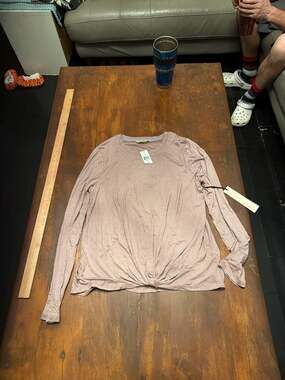 Crimson x Grace Twist Front Long Sleeve Top in Dusty Rose Size L